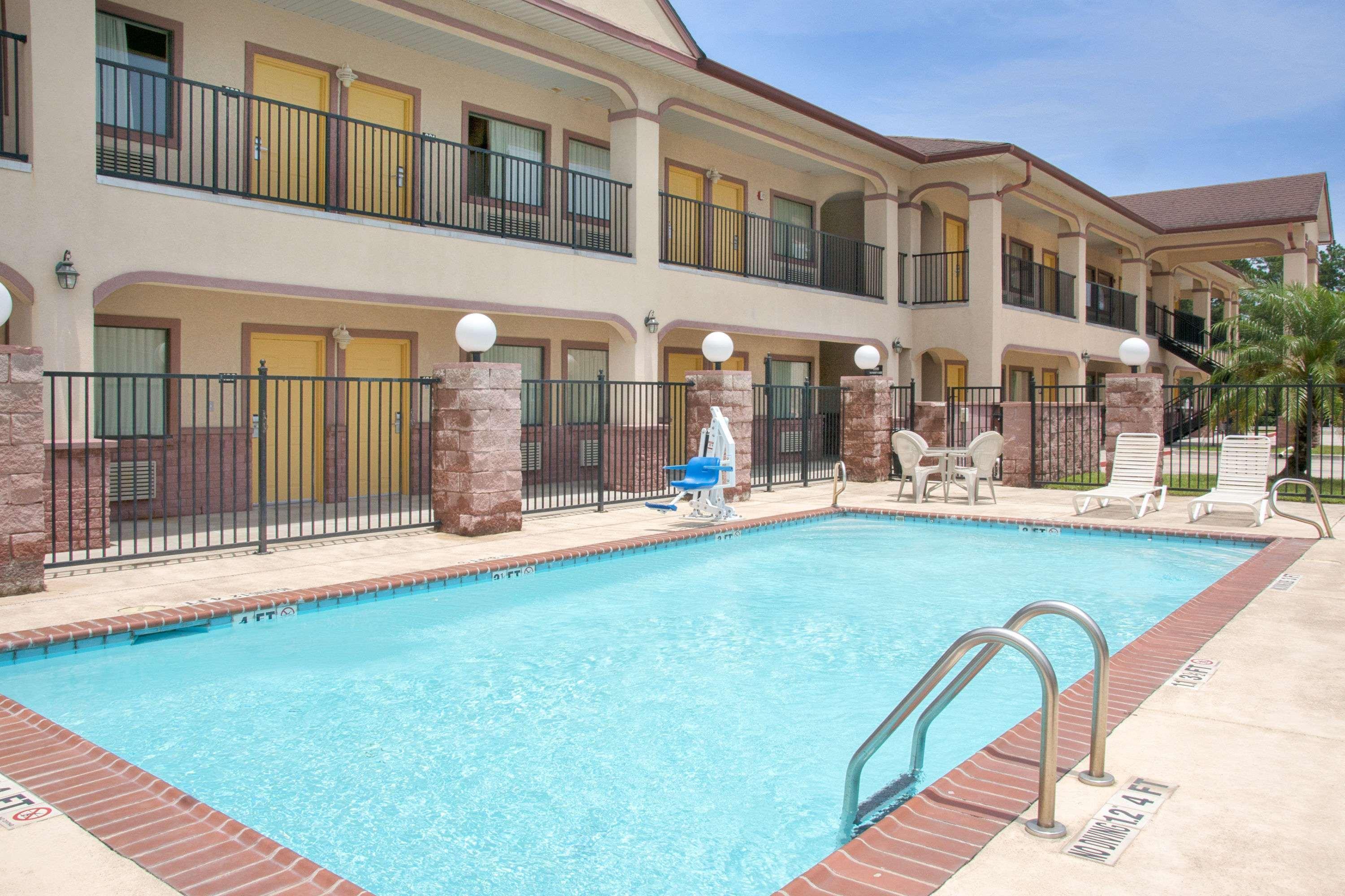 Super 8 By Wyndham Humble - Atascocita - Fm 1960 I-69 Hotel Exterior foto
