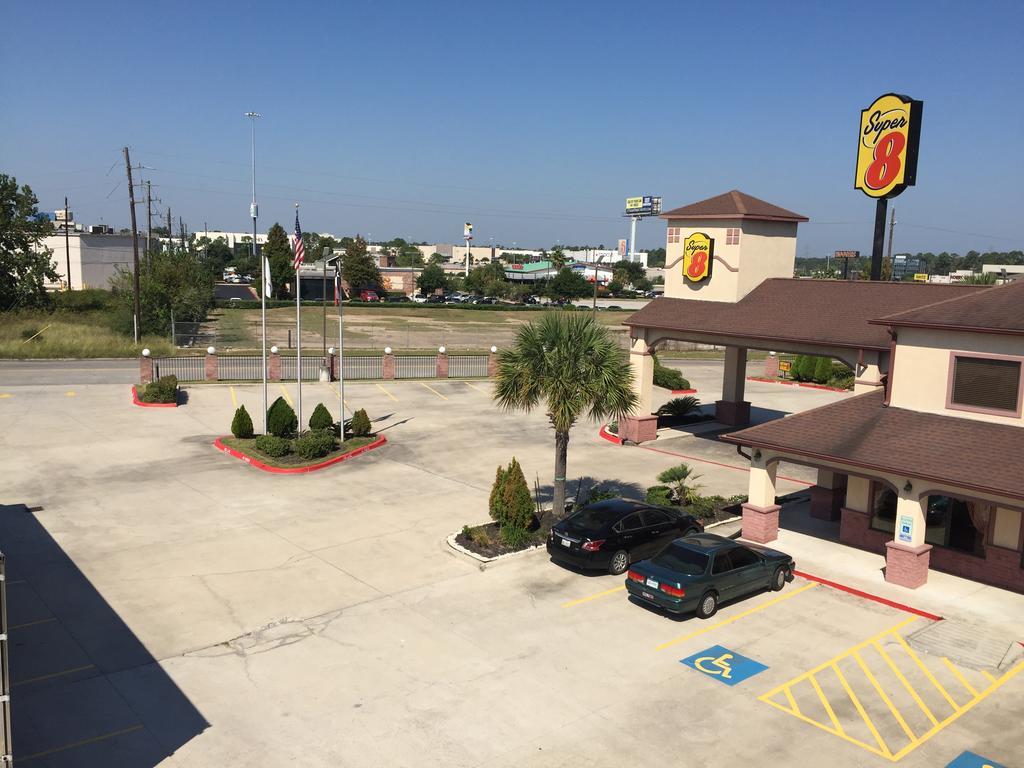 Super 8 By Wyndham Humble - Atascocita - Fm 1960 I-69 Hotel Exterior foto