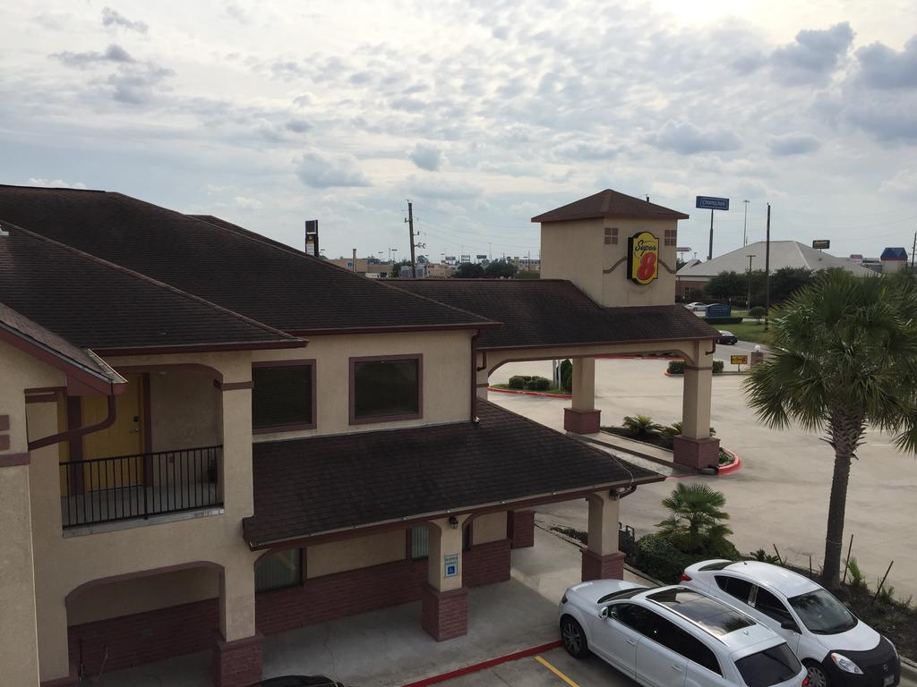 Super 8 By Wyndham Humble - Atascocita - Fm 1960 I-69 Hotel Exterior foto